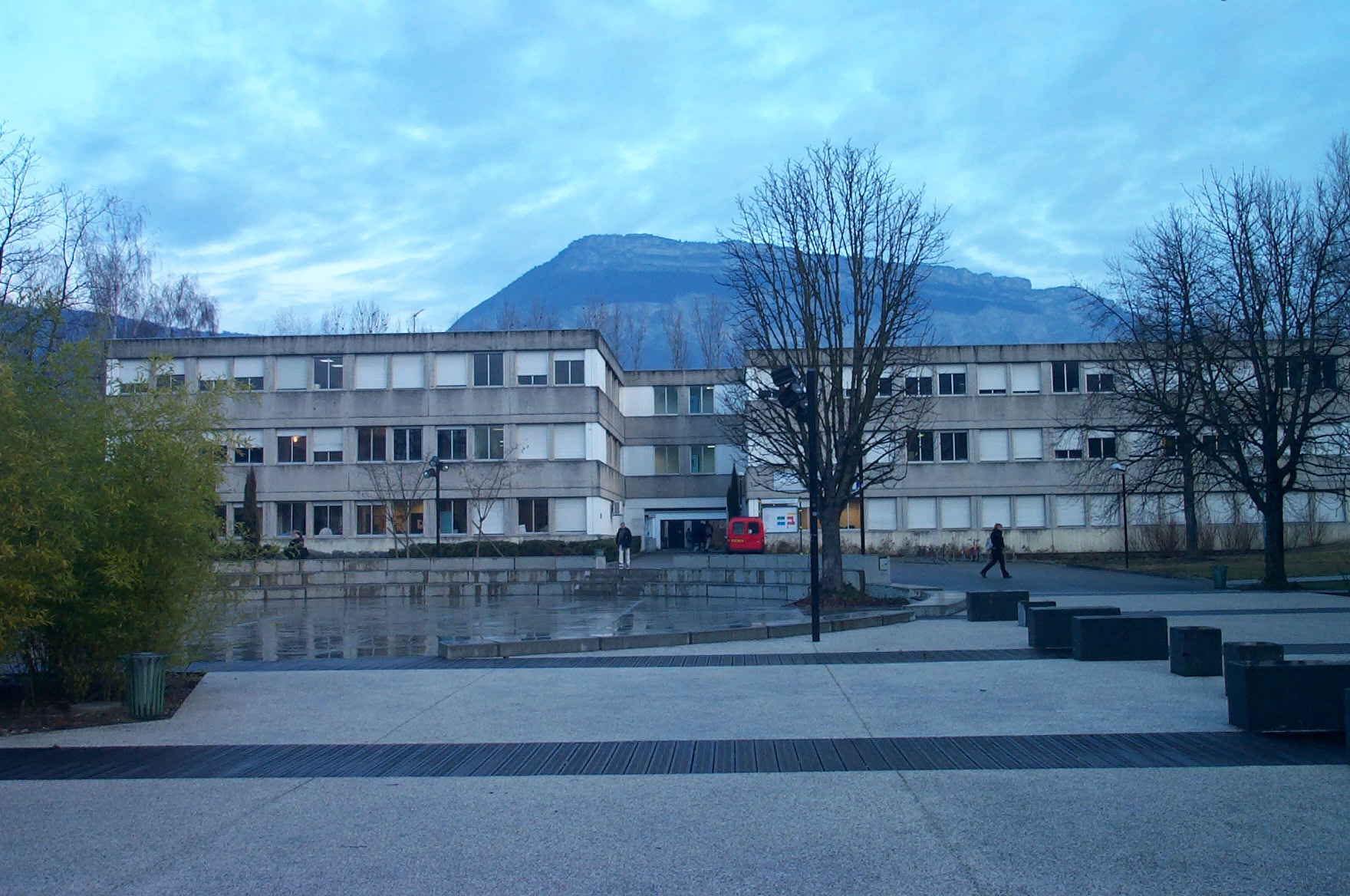 photo2
